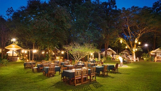 泰國旅遊飯店推薦-河岸帳篷酒店