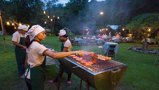 泰國旅遊飯店推薦-河岸帳篷酒店