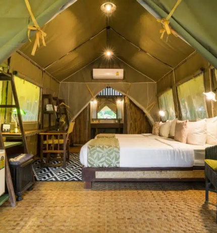 泰國旅遊飯店推薦-河岸帳篷酒店