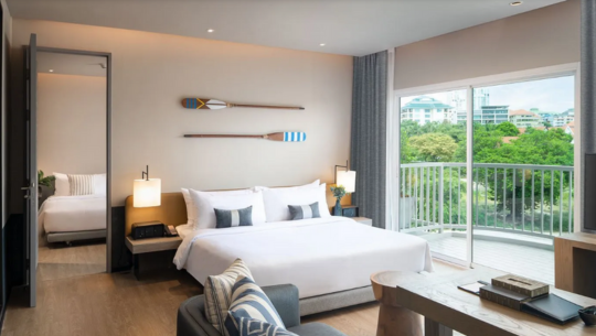 芭提雅寰庭帕塔納克酒店