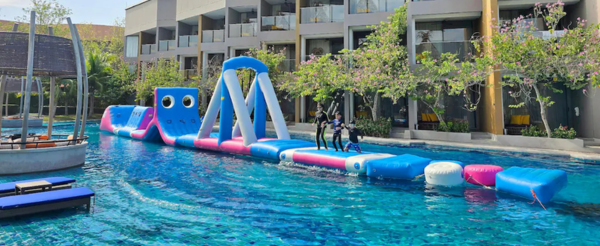 Bluport購物中心&超市逛逛買買→渡假村自由活動&享用海景下午茶→渡假村晚餐