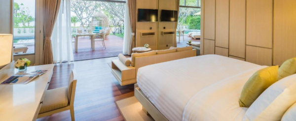 Bluport購物中心&超市逛逛買買→渡假村自由活動&享用海景下午茶→渡假村晚餐