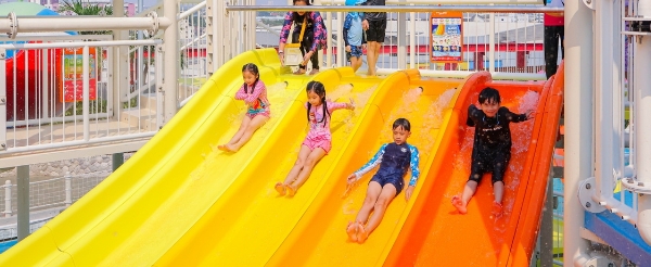 曼谷全新的空中水上樂園+陸地樂園(七大主題區、超過18種水上滑梯、漂漂河、兒童戲水池)→BIG C伴手禮購買+暹羅商圈自由逛街