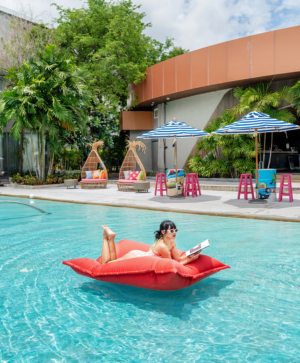 曼谷+華欣親子度假。全程五星飯店、近郊野生動物園、海景下午茶、五日包車遊